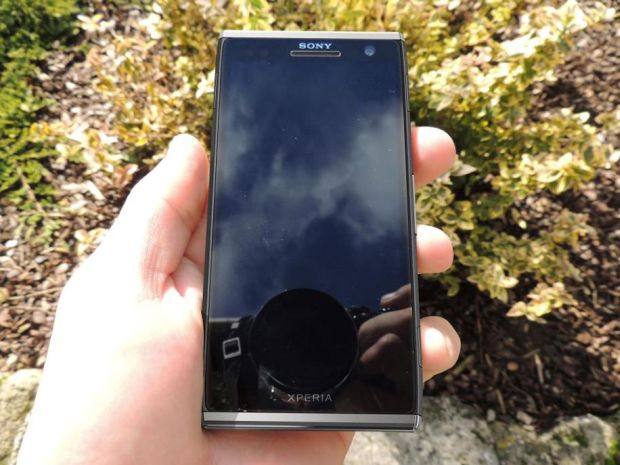 Unreleased Xperia with a 5-inch full HD LCD-Odin (C650X)" actual images leaked?