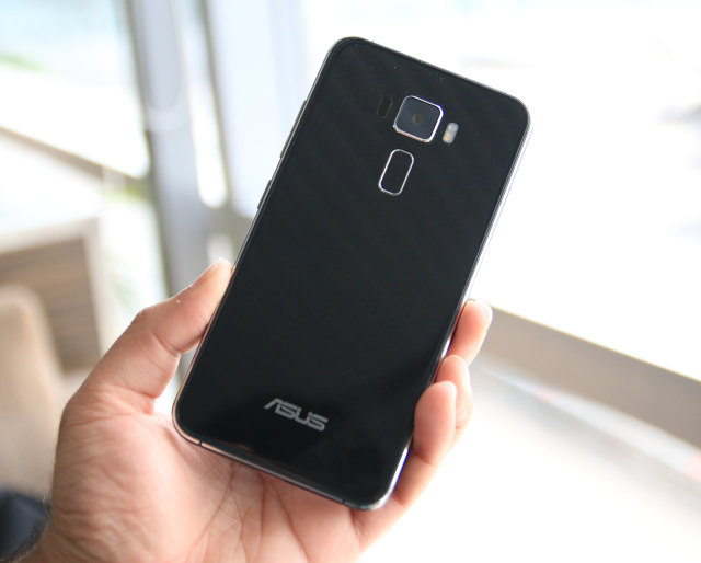 Asus Zenfone 3 review: Design, battery, camera, performance, user experience and more