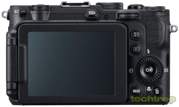 Review: Nikon COOLPIX P7700