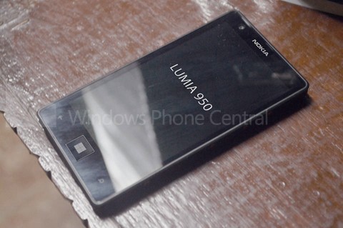 Nokia Lumia 950 Prototype Surfaces Online