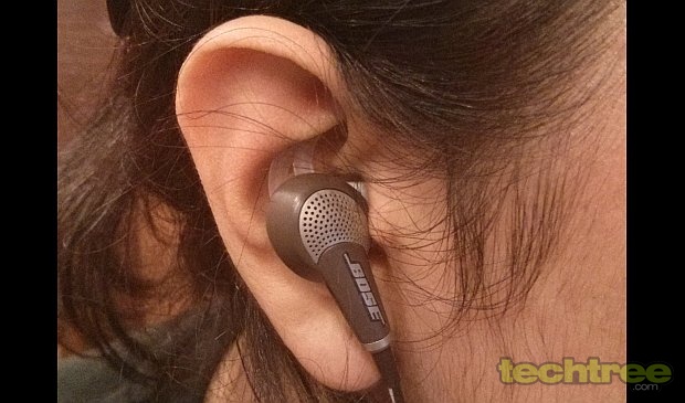 Review Bose QuietComfort 20 Acoustic Noise Cancelling Earphones