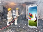 Do You Own A Samsung GALAXY S4? Keep A Fire Extinguisher Handy
