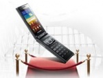 Samsung Unveils Dual-Screen Clamshell Phone