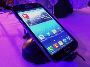 Hands On: Samsung GALAXY Grand