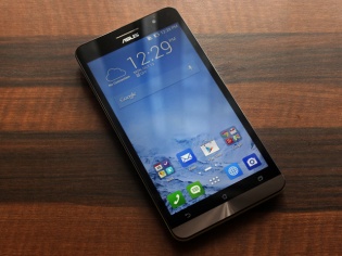 Review: Asus ZenFone 6