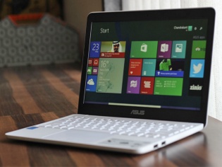 ASUS EeeBook X205 Review: Netbooks Strike Back!