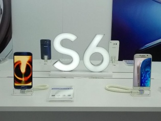 Preview: Samsung Galaxy S6 And S6 Edge Hands-On