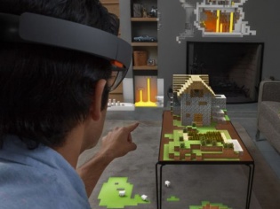 E3 2015: Microsoft's Minecraft For Hololens Looks Stunning