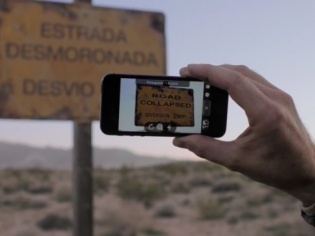 google translate brings english to