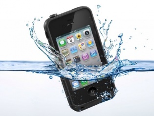 Gear Up Your Smartphone For Monsoons