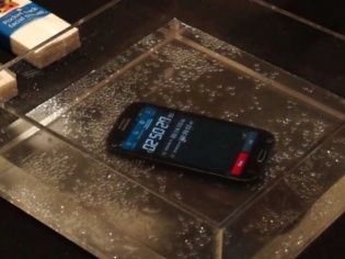 Top 5 Waterproof Smartphones You Need During Monsoon Rains