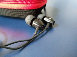 Brainwavz M5: An Overall Great Sounding Earphone