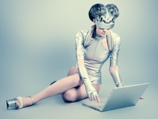 Fashion And Technology - A Match Made On The Internet Fashion And Technology - A Match Made On The Internet