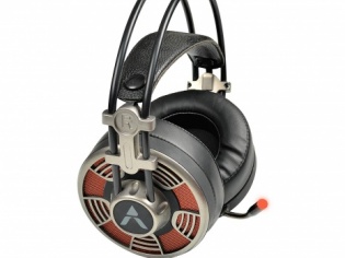 ADCOM Launches “Vision” - LED Headphones for Ultimate Gamers